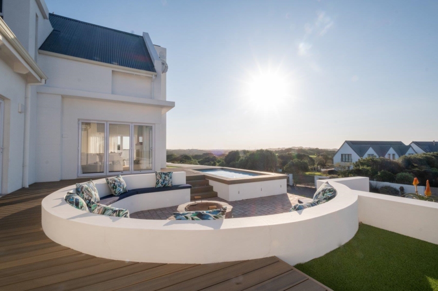 5 Bedroom Property for Sale in St Francis Links Eastern Cape